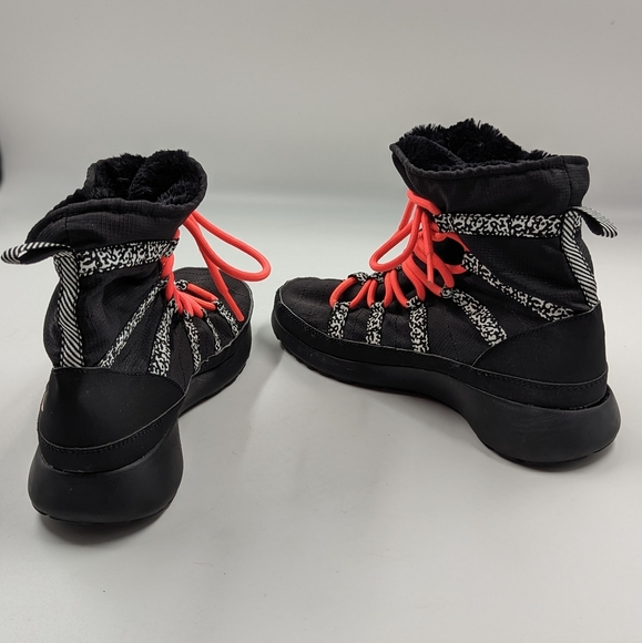 NIKE Roshe Run Black Nylon Lace Up Running Sneaker Boots Youth Sz 6 / Wmn's Sz 8 - Picture 9 of 14